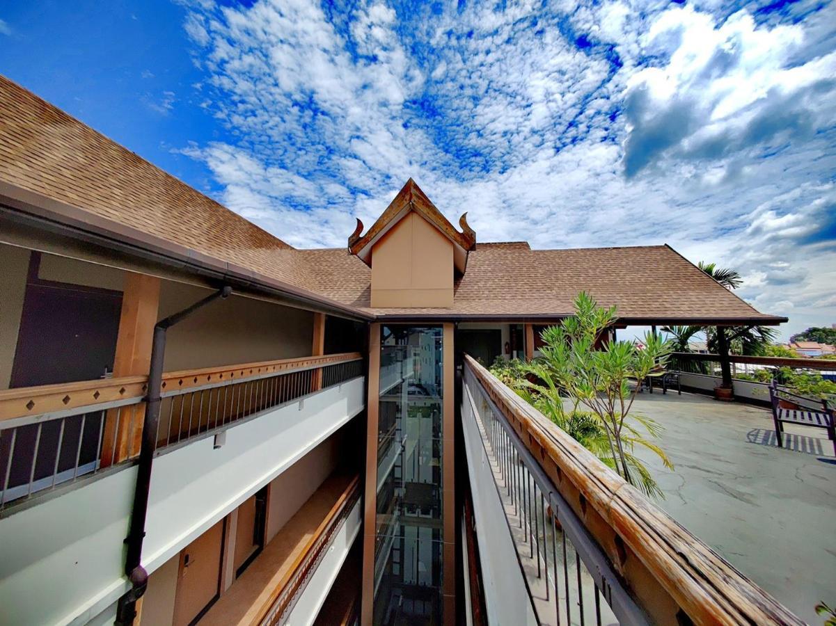 Nine Hotel Chiangmai Chiang Mai Exterior foto